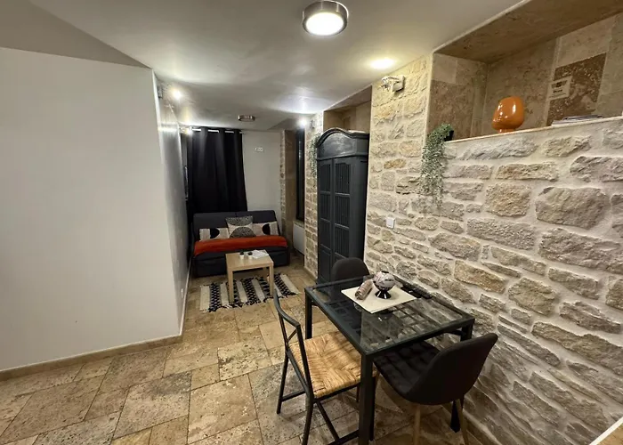 De Charme Le Coin Cache Apartman